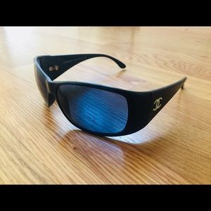 Authentic CHANEL Black Sunglasses